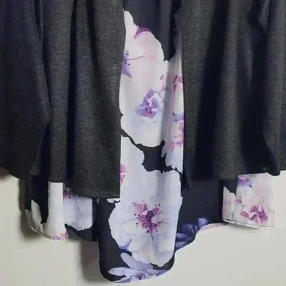 ๐จ LAST CHANCE ๐จ ROZ & ALI Dressbarn Floral and Black Blouse Size 2X - Picture 16 of 16